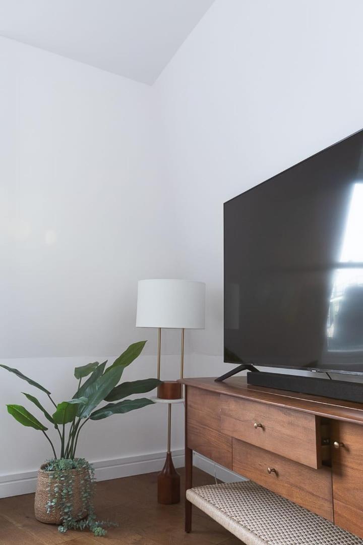 Luxury 2 Bedroom Duplex Penthouse Covent Garden Holborn Londra Esterno foto